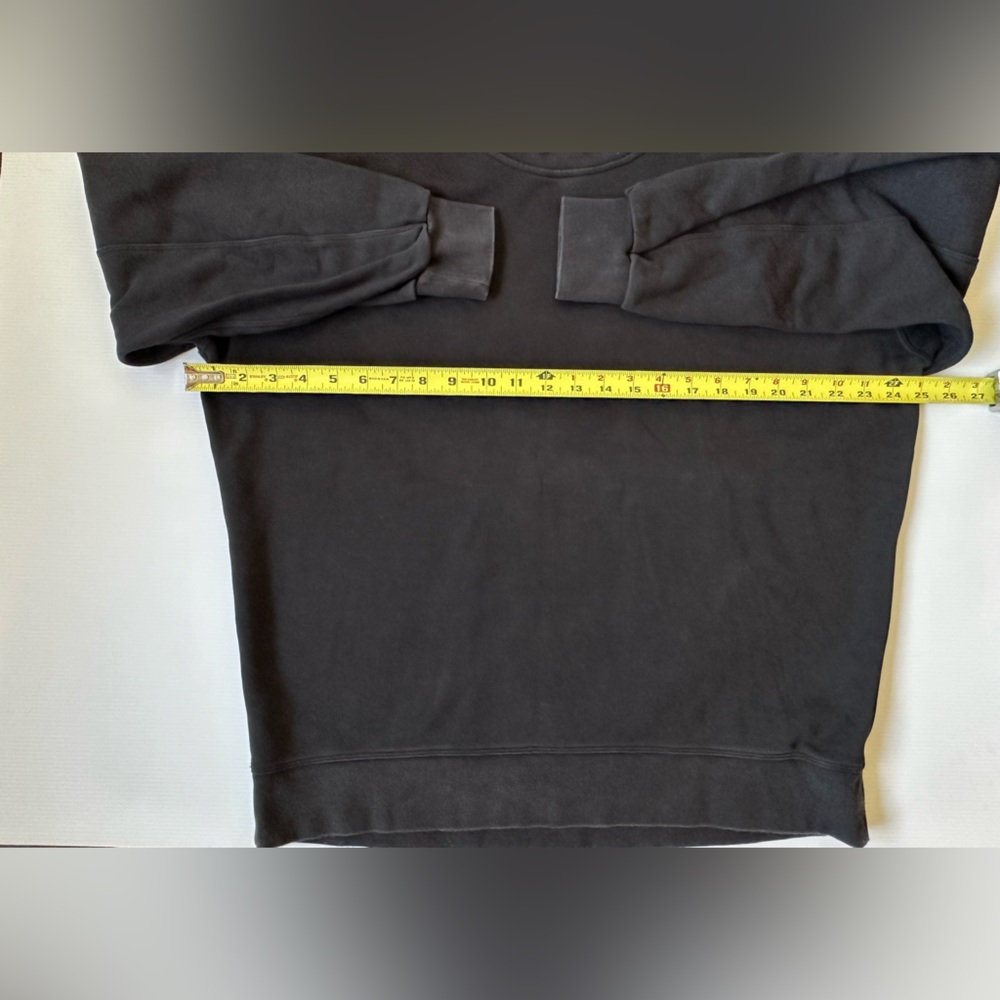 Lululemon Perfectly Oversized Crew retails $108 - Picture 4 of 5